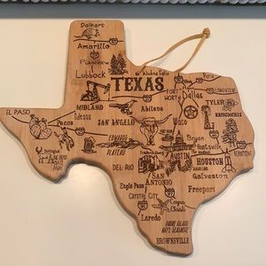 NEW TEXAS MAP BAMBOO CUTTING-BOARD/WALL DECOR/SERVING PIECE❤️